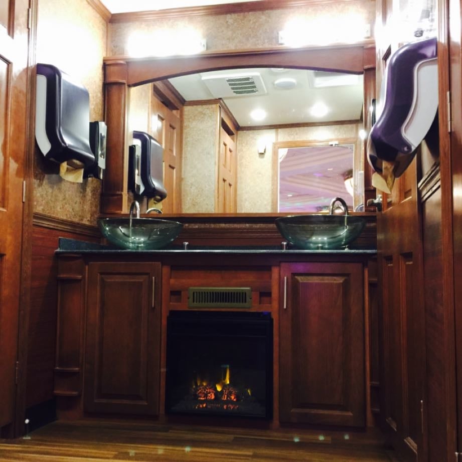 Cnyrestrooms modern syracuse, central ny technology and tools